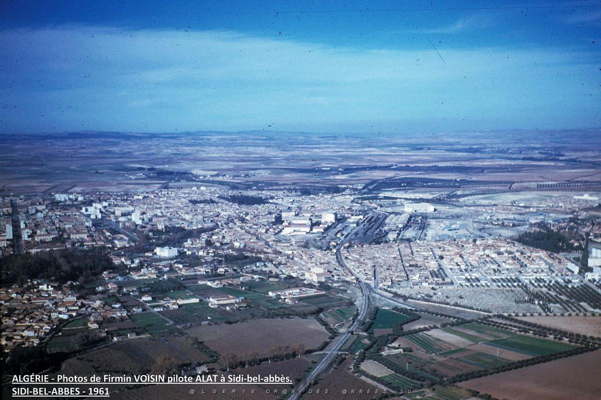 VF-125 Sidi-Bel-Abbes 1961.jpg